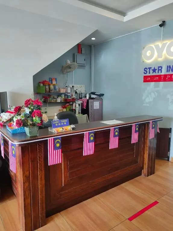 Hotel Star Inn - photo 2