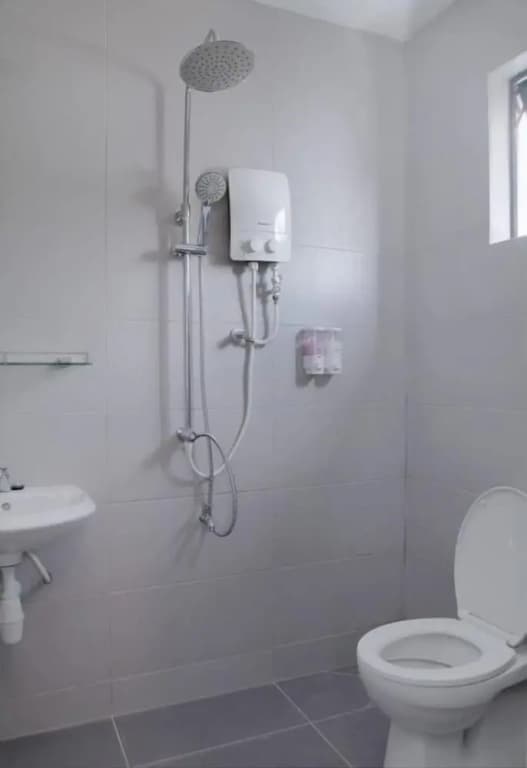Hotel Ali Imran - photo 9