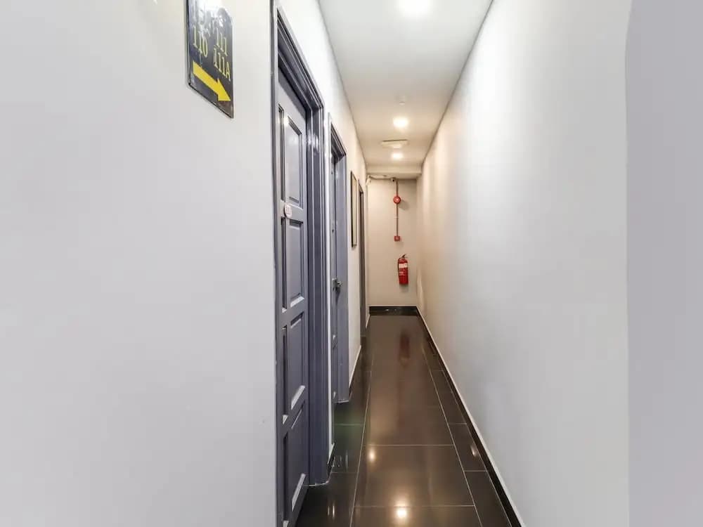 OYO 89381 Moonnight Hotel - photo 11