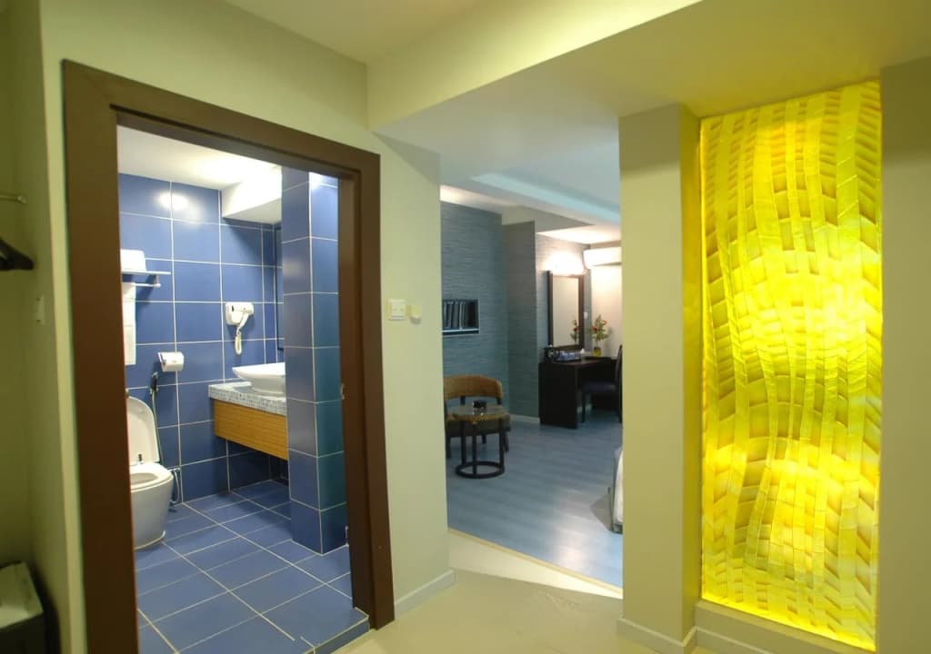 2 Inn 1 Boutique Hotel & Spa - photo 8