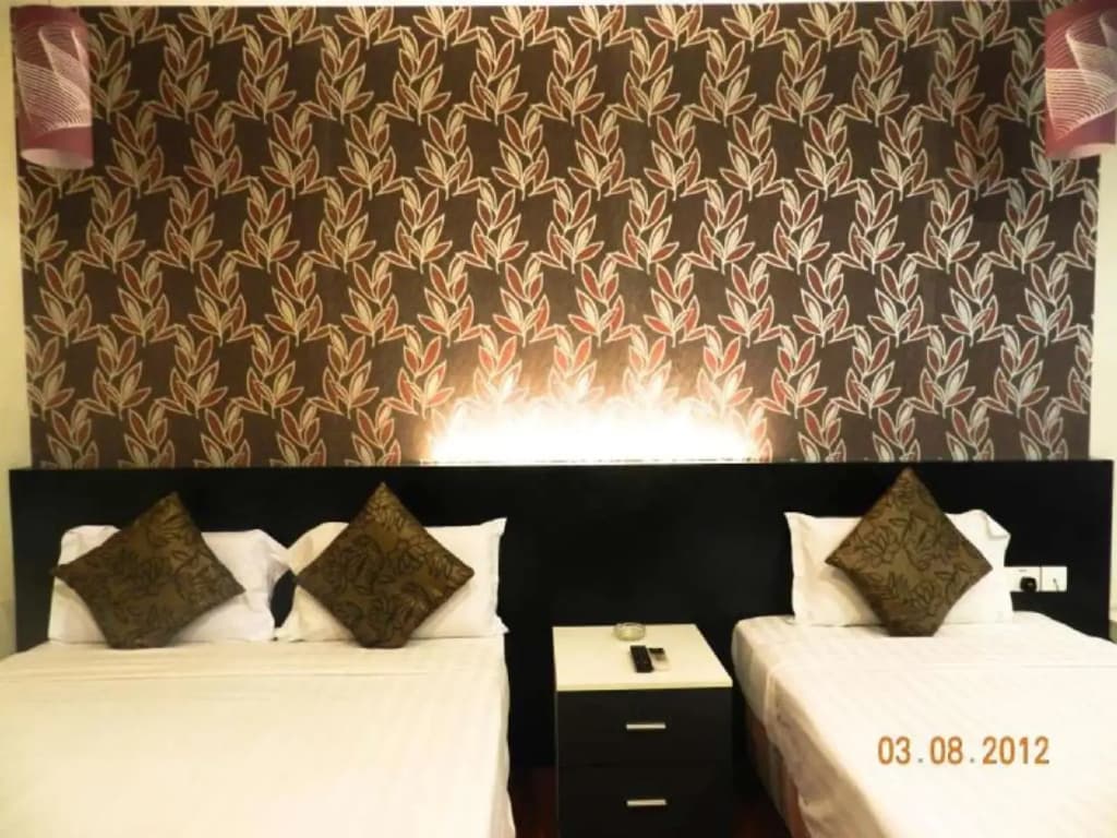Prince Hotel - photo 19