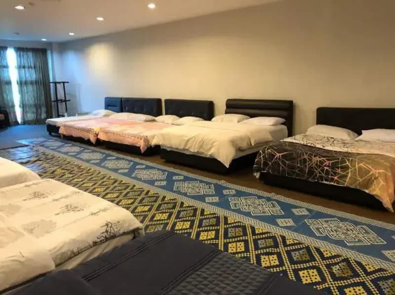 Hotel Laman Seri @ Sec. 13 - photo 3