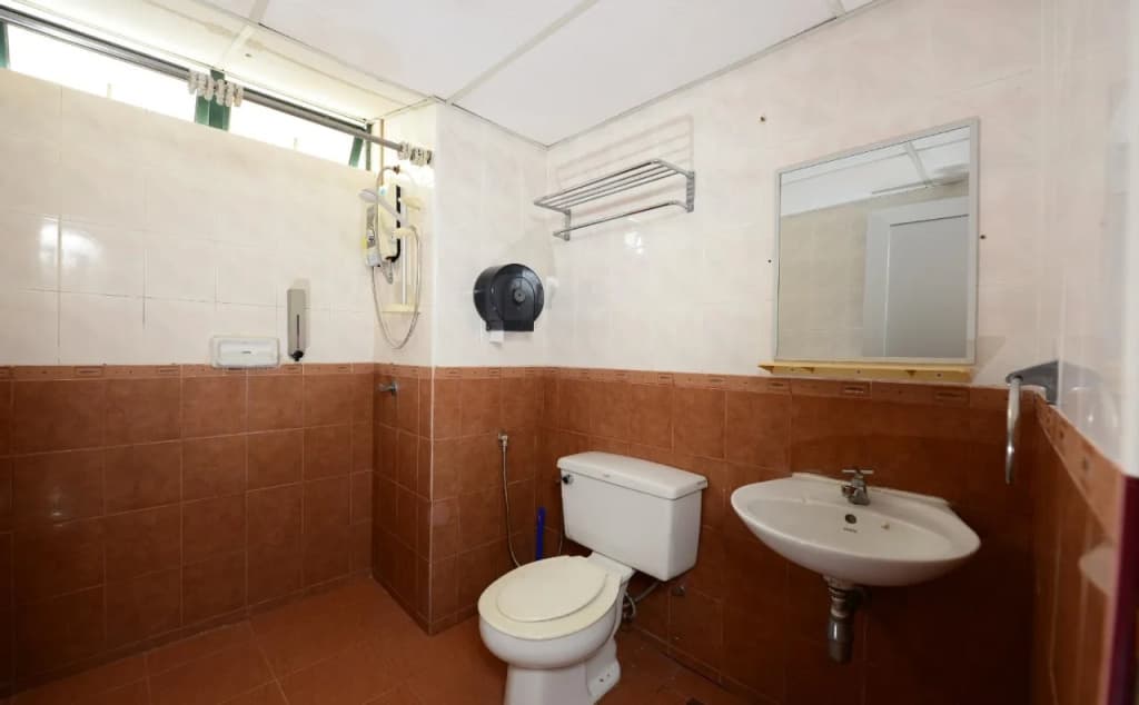 Holiday Apartment at Kondo Istana - photo 8