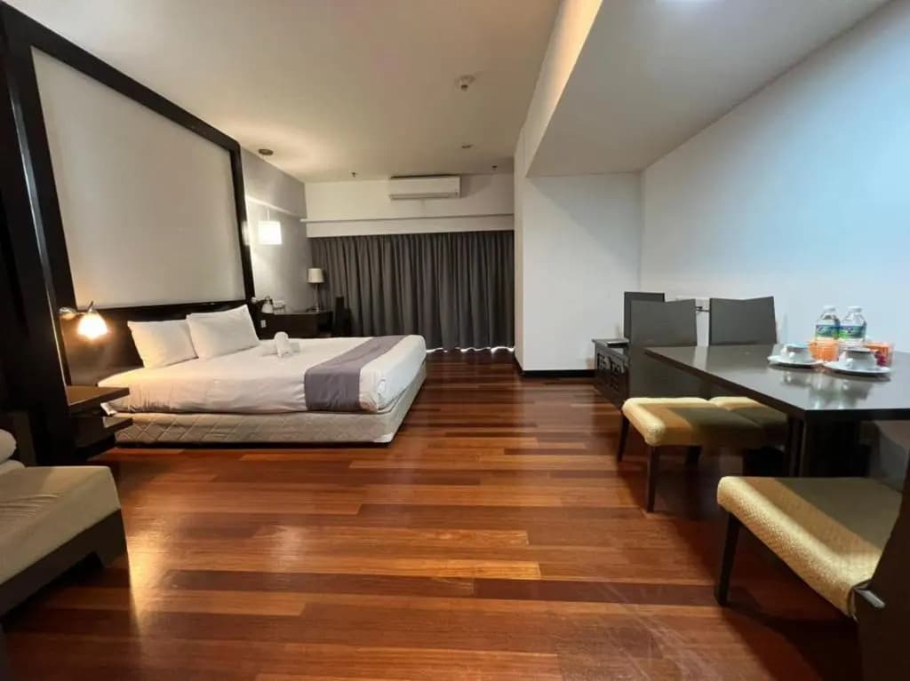 Raintree Resort suites at Bandar Sunway - photo 12