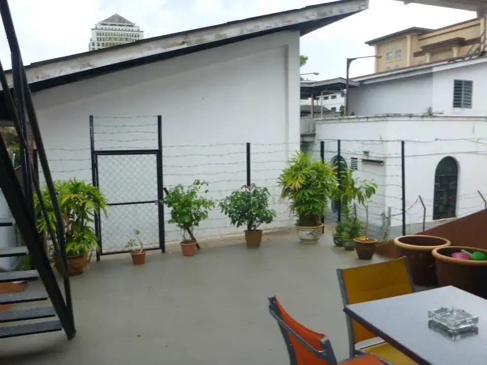 Batu Bata Guesthouse - photo 10