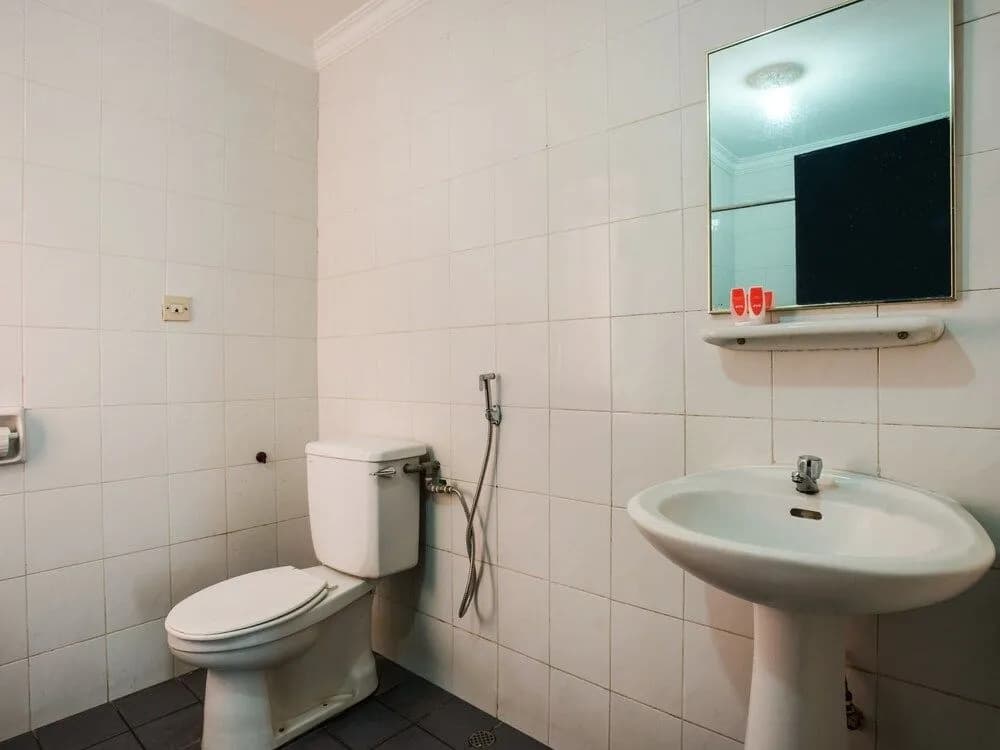OYO 89568 Mangrove Hotel - photo 9