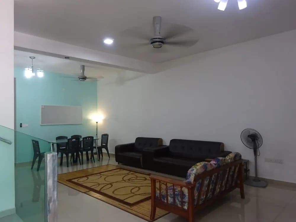Salam Homestay d'Sendayan - photo 10