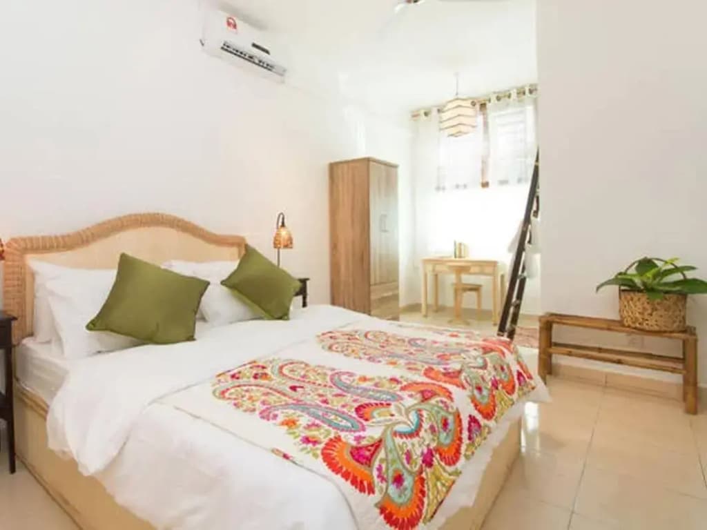 Balik Pulau BookLodge B&B - photo 17