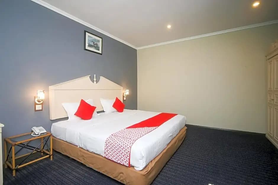 OYO 563 Jockey Lodge Hotel - photo 5