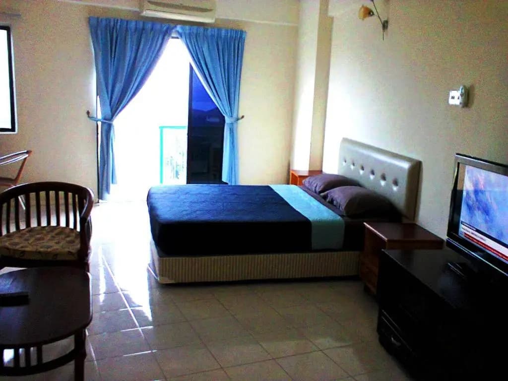 Noble House Lumut - photo 4