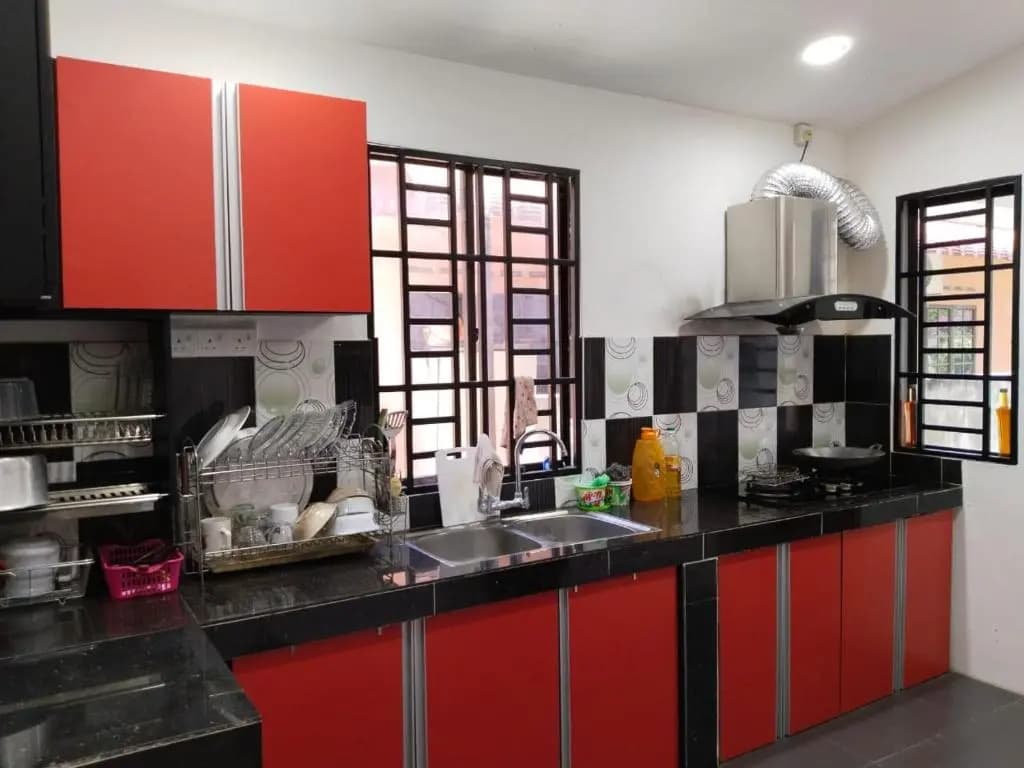 Homestay YatiMizi (Bungalow Station 18, Ipoh) - photo 8