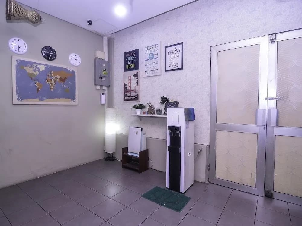 OYO 89630 Hilltop Room - photo 11