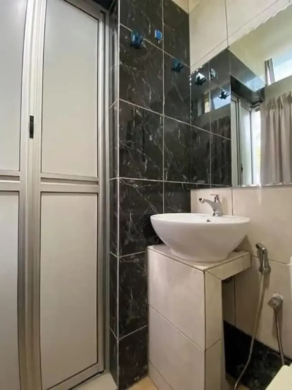 Lings Airbnb - photo 17