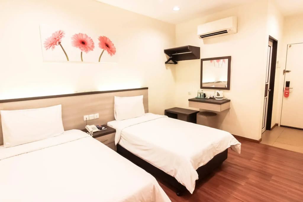 Sunflower Hotel Melaka - photo 3