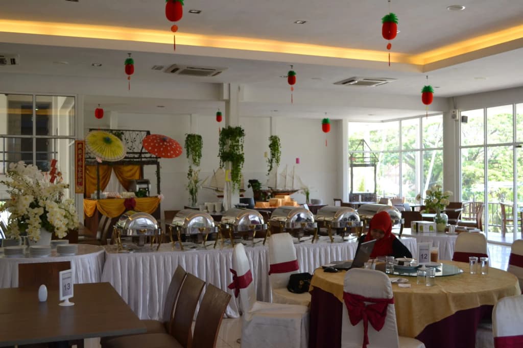 Sumai Hotel Apartment - photo 27