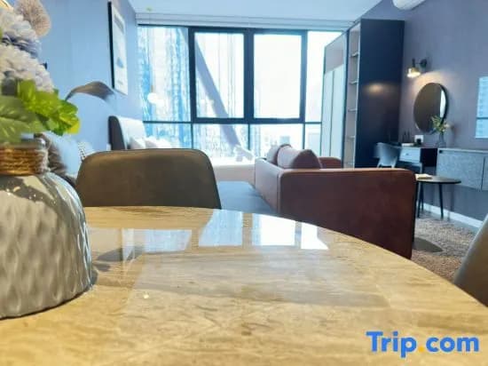 Scarletz Suites KLCC Twin Tower by Purple Orchid - photo 2