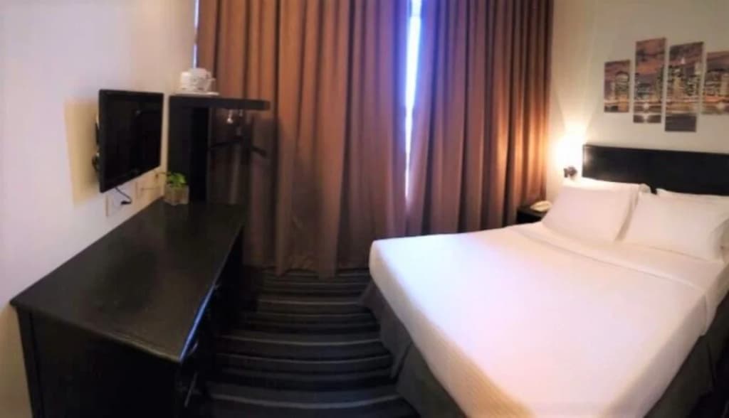 Hotel Sri Sutra - Pusat Perdagangan Seri Kembangan - photo 4