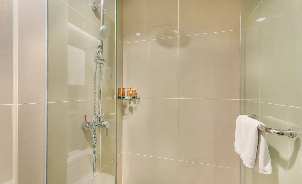 Le'venue Hotel - photo 9