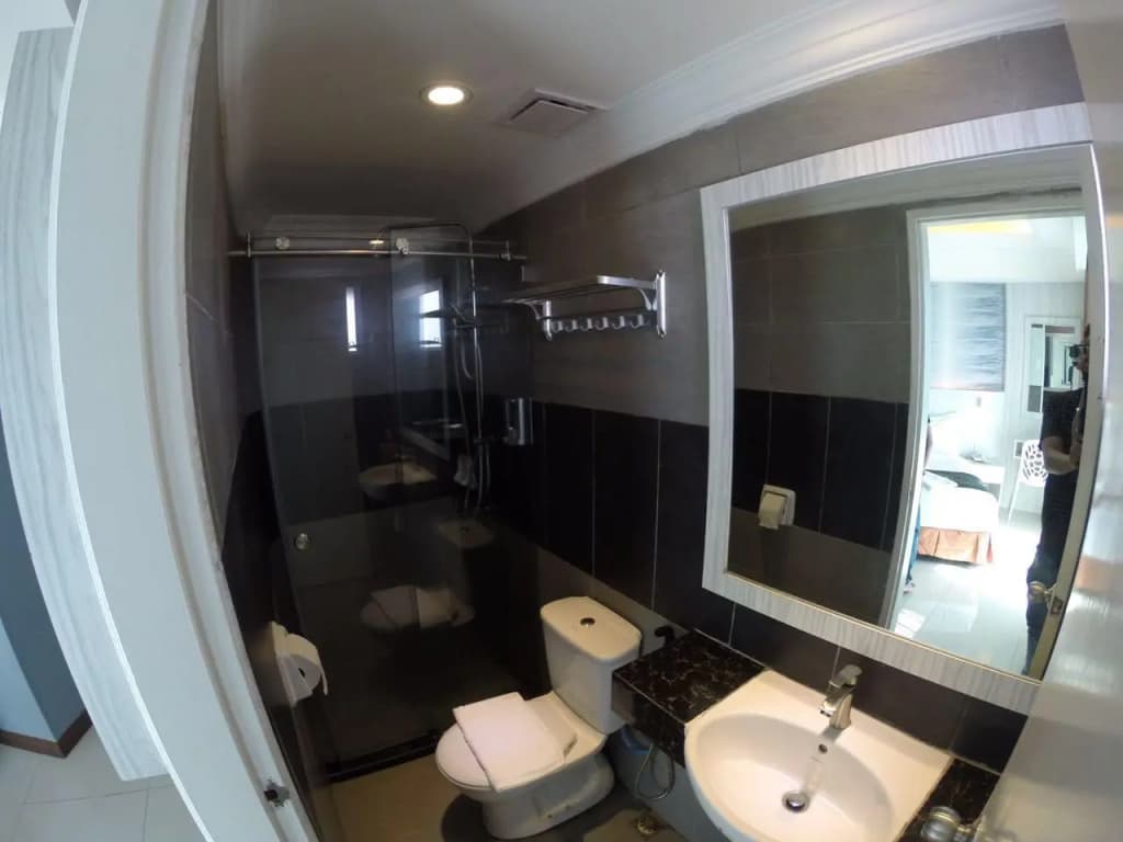 Pacific Inn - photo 20
