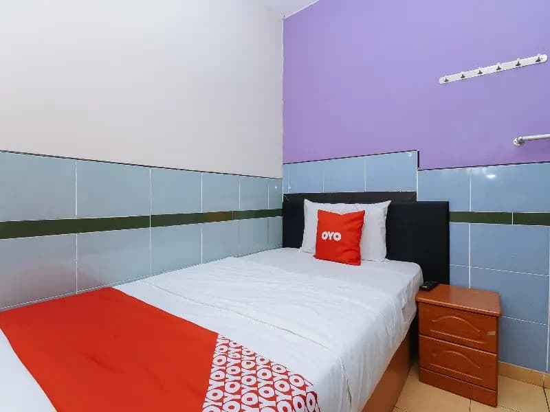 Cosy Inn by OYO Rooms - photo 7