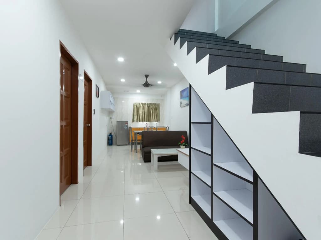 OYO 44011 Weng Bee Guest House - photo 10