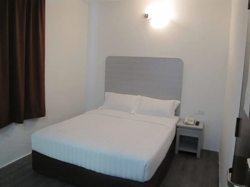 Park Hotel - photo 2