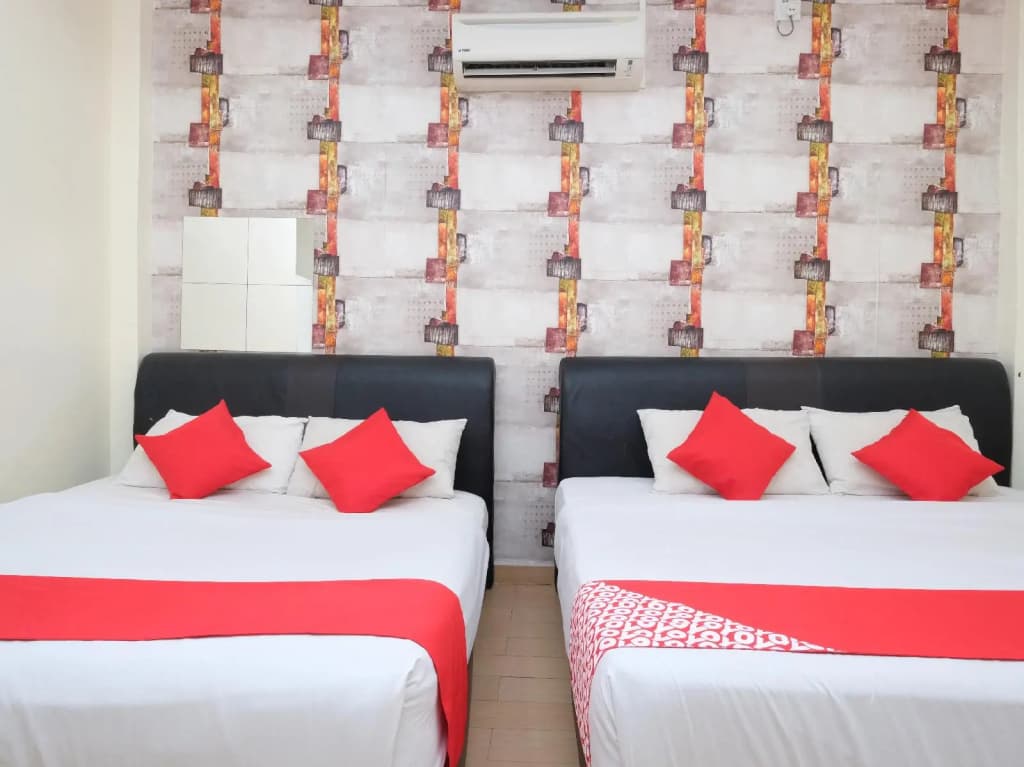 OYO 1031 Aj Suite Hotel - photo 6
