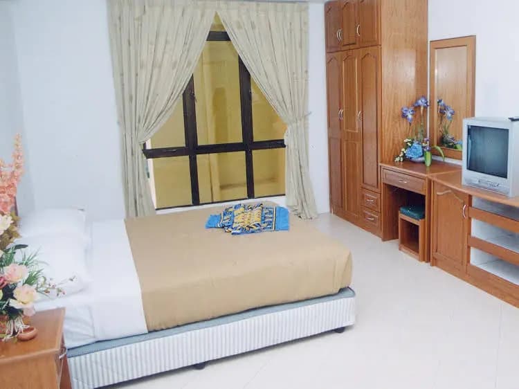Days Inn Resort by Wyndham Lumut Marina Cove - photo 4