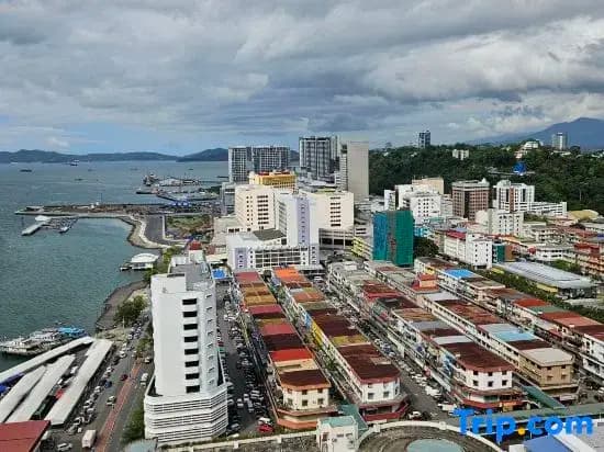Grace Suite @ The Shore Kota Kinabalu - photo 5