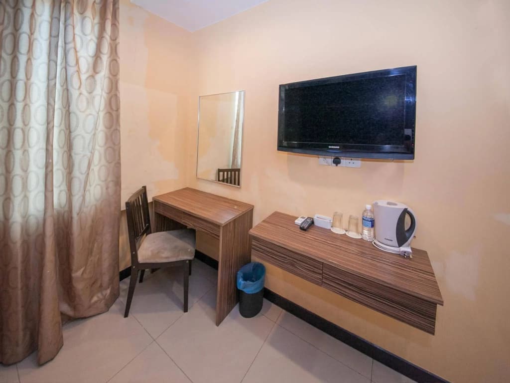 OYO Rooms Kampung Air Taxi Station - photo 5