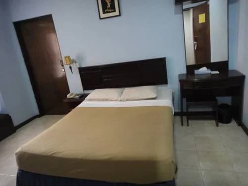 Batu Burok Beach Resort - photo 4