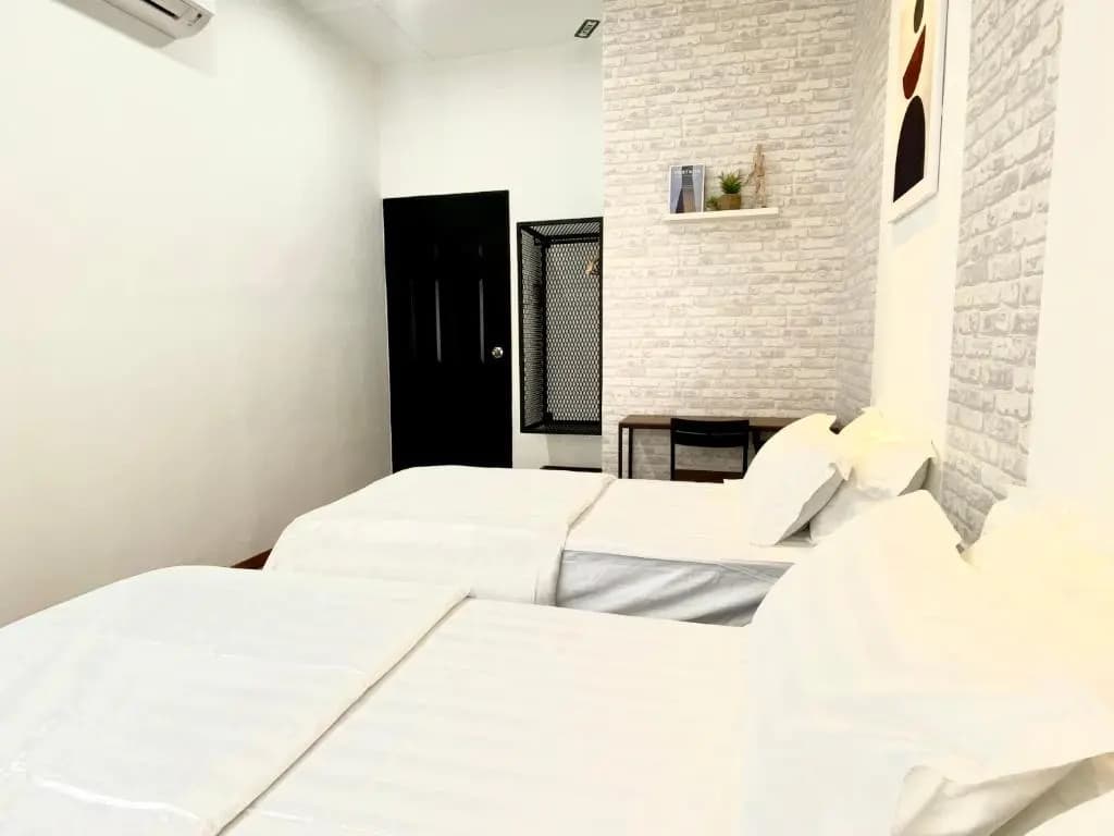 comfy 3-bedrooms with family karaoke Max-10pax - main photo