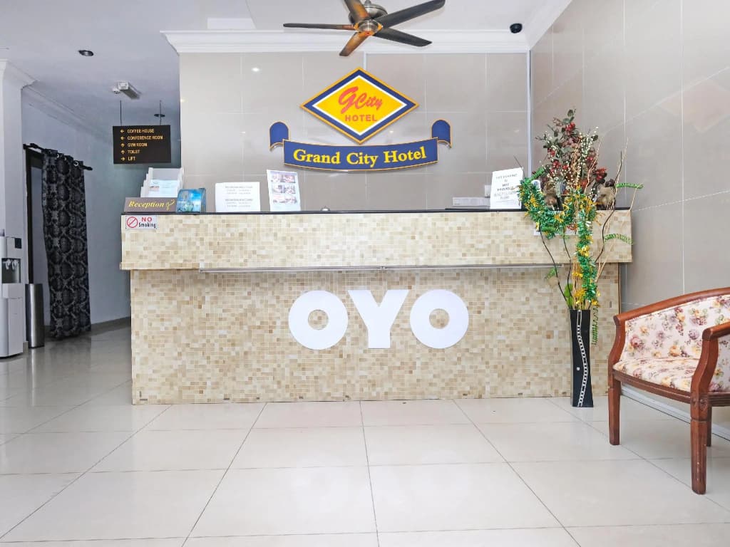 OYO 546 Grand City Hotel - photo 2