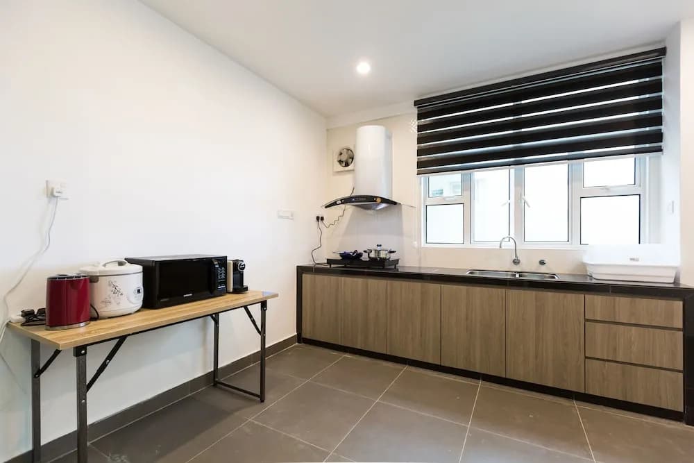 Spacious Seaview Suite - photo 11