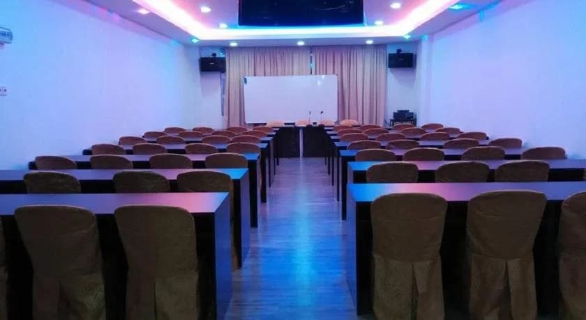 Zin Xin City View Hotel - photo 31
