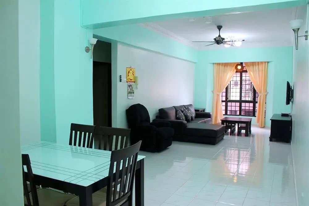 Coastal Park Apartments - photo 3