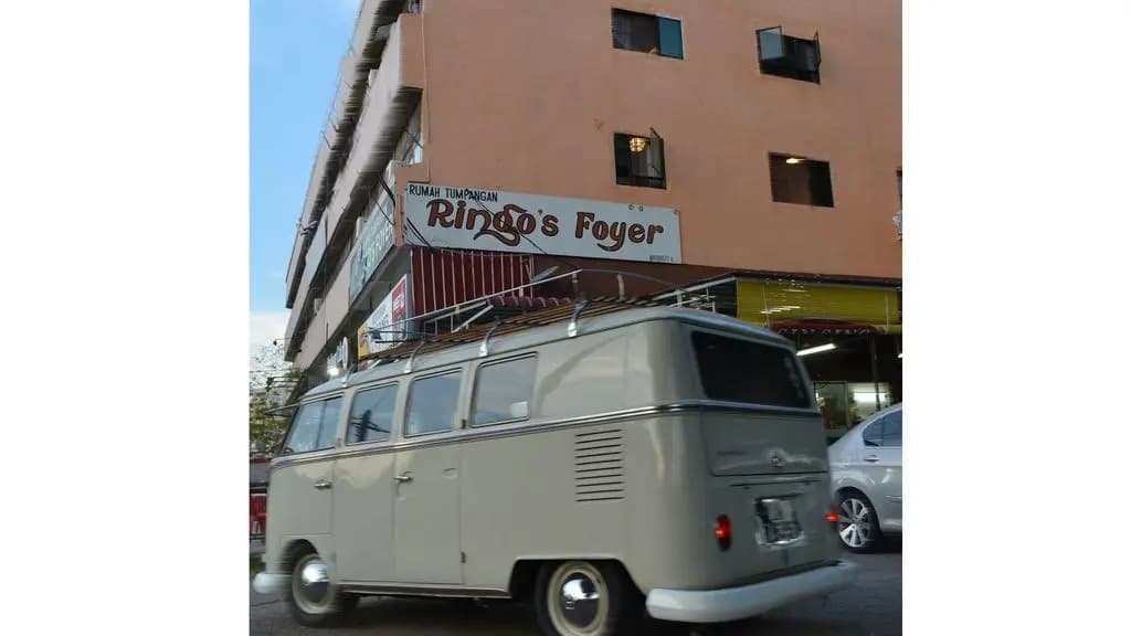 Ringo's Foyer Guest House - Hostel - photo 1