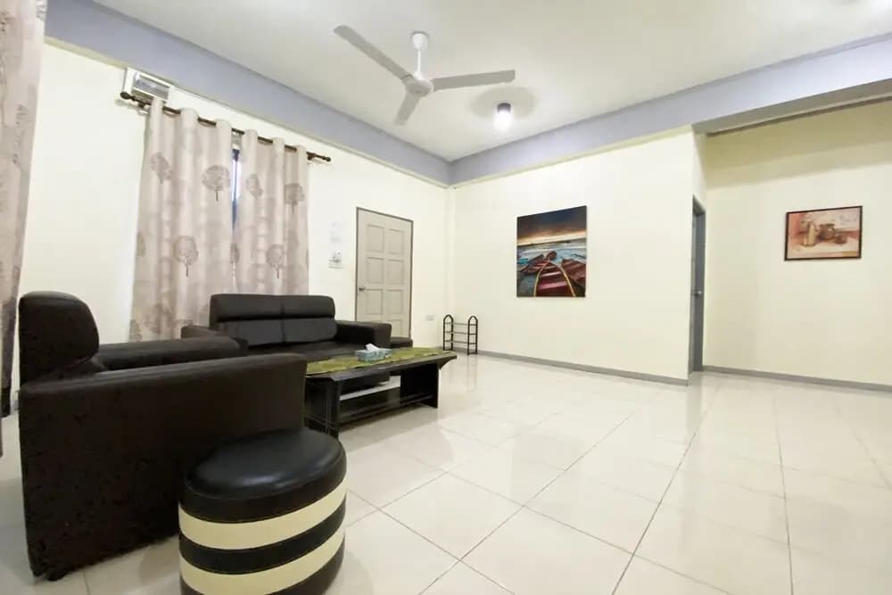 OYO 90212 Anna Kota Apartment - photo 12