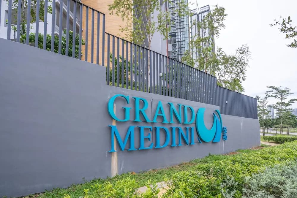 OYO Home 89725 Beautiful 3br Grand Medini - photo 38