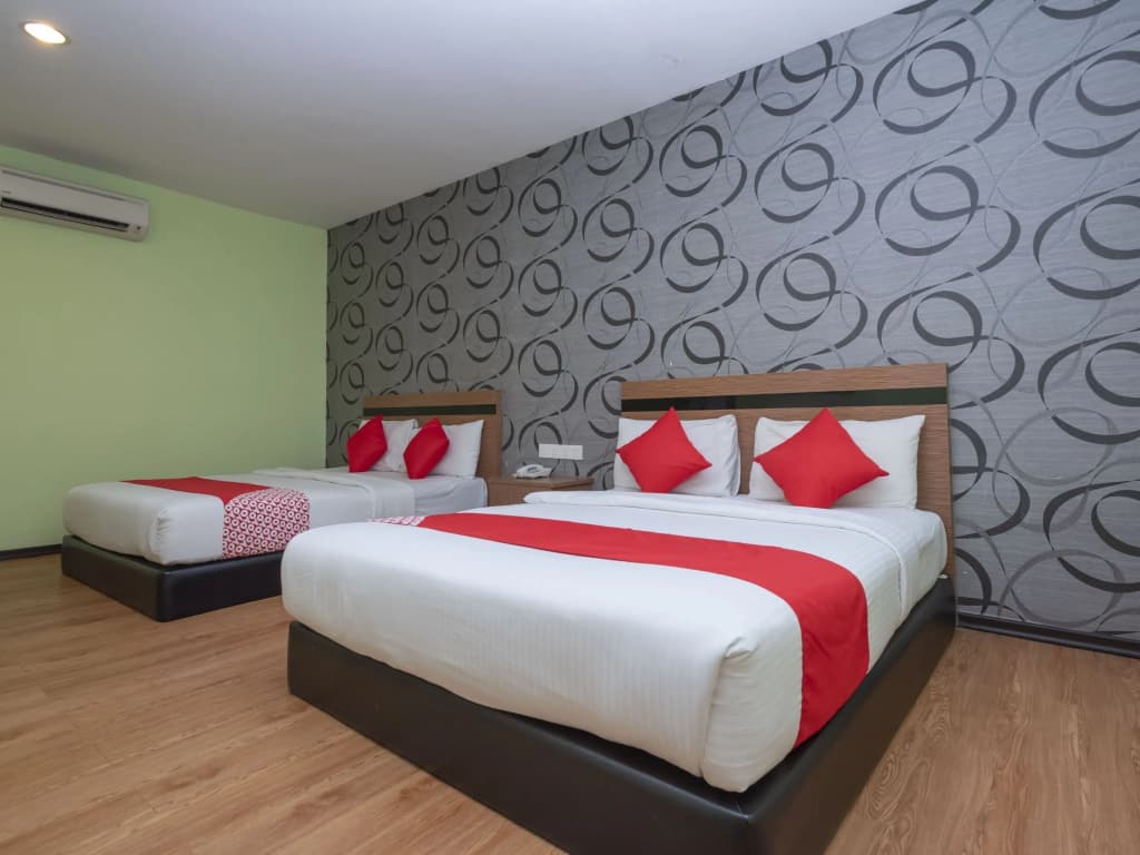 OYO 503 Hotel Aromas JB - photo 3