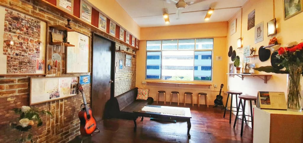 Escape Backpackers KK - photo 1