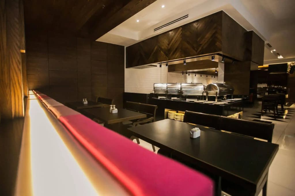 Crystal Crown Hotel - photo 23