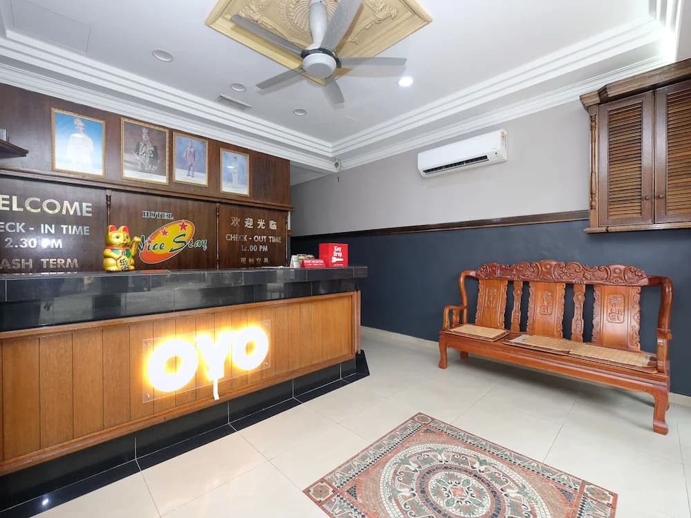Nice Stay Hotel by OYO Rooms - photo 2