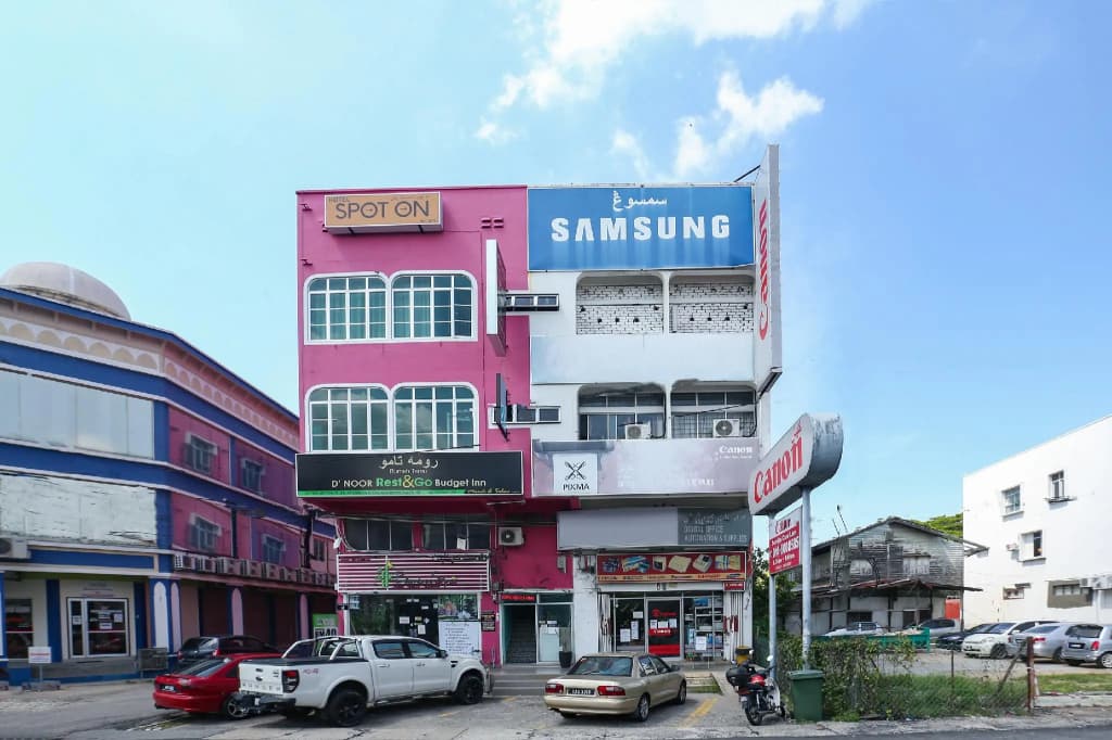 SPOT ON D'Noor Budget Inn - photo 2