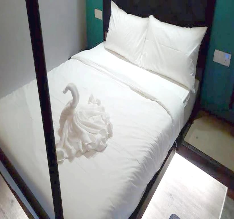 Tube Hotel Melaka - photo 21