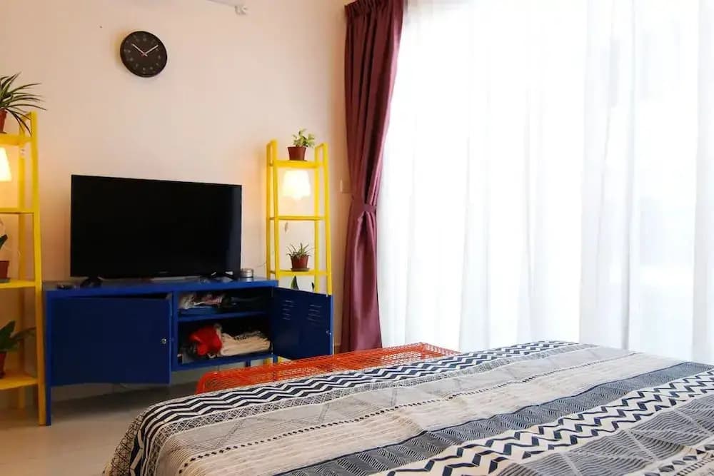 YO.OM Colorful Family Home 3 Pax - photo 7