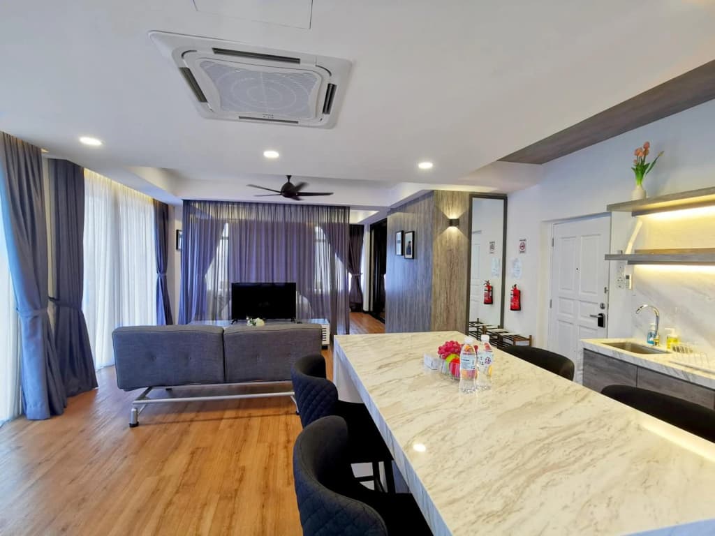 3 Concordia @ Gurney - photo 26