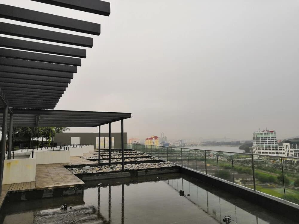 Univ 360 Cozy Apartment with Pool View - photo 18
