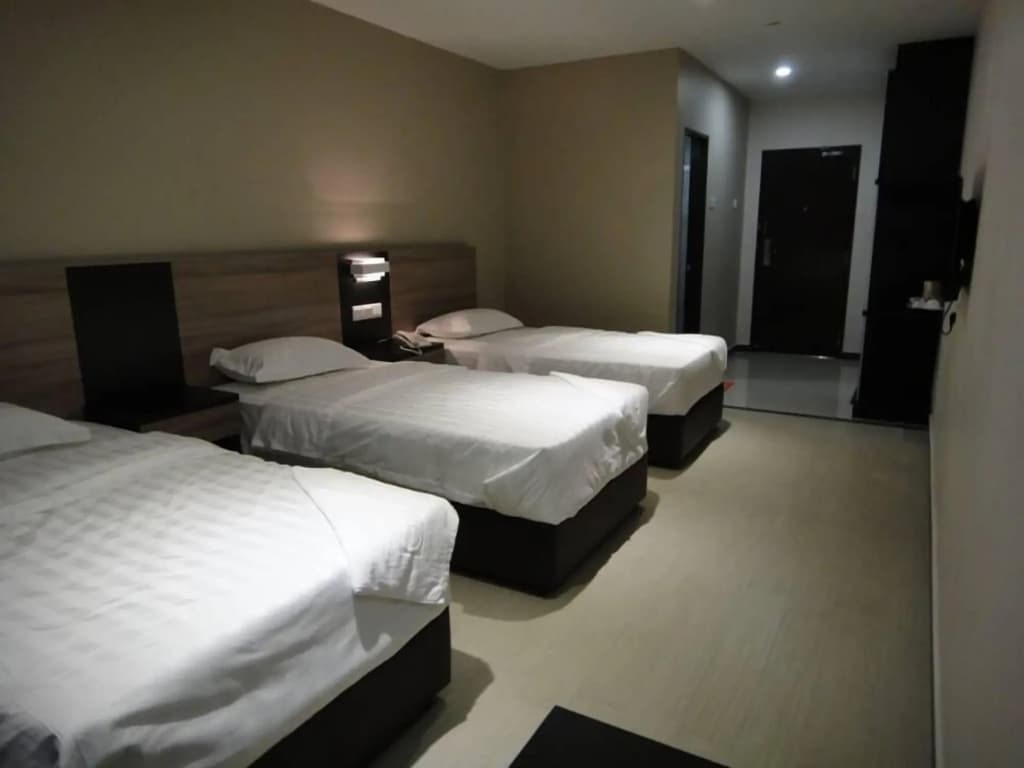 Galaxy Hotel - photo 7