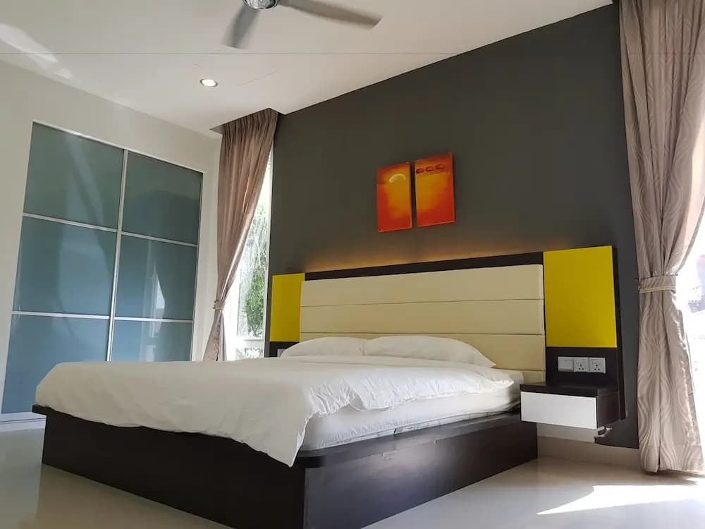 3 Storey Bungalow For Homestay - photo 5